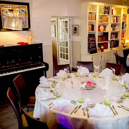 Chateau Corneille Szálloda Vieux-Villez