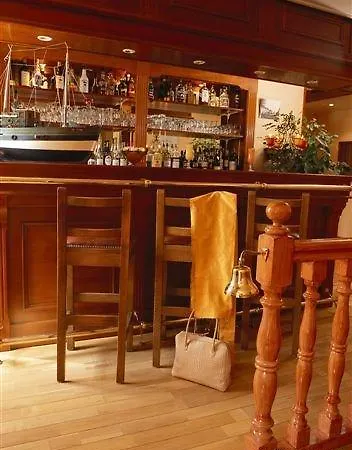 Chateau Corneille 3*