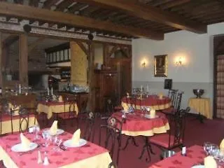 Chateau Corneille فندق 3*