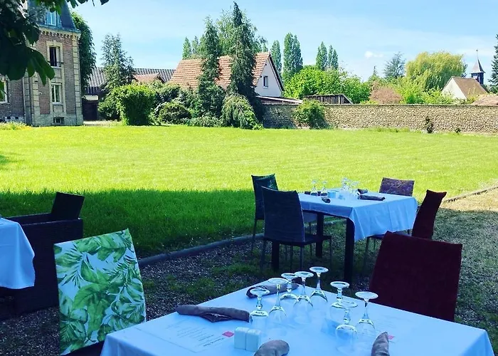 Chateau Corneille 3* Vieux-Villez