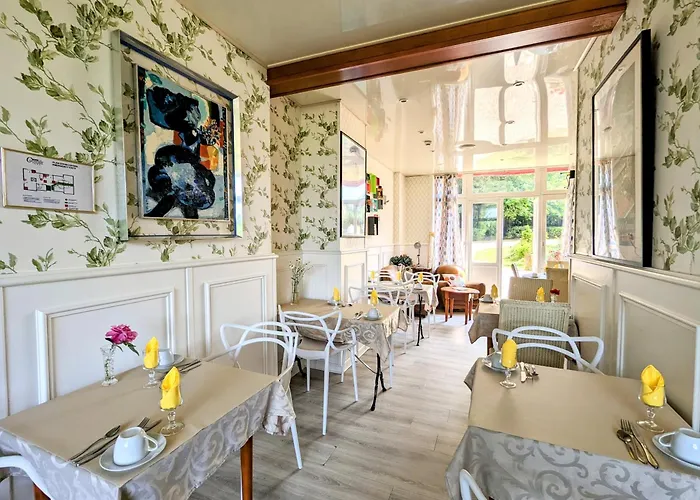 Chateau Corneille Hotel 3*