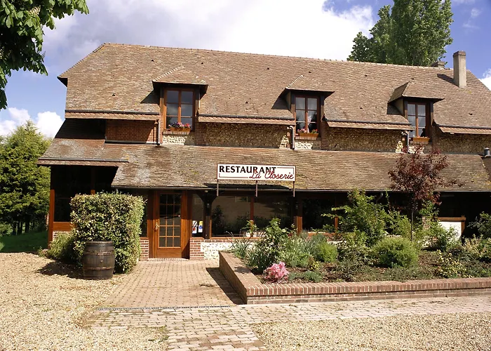 Chateau Corneille 3* Vieux-Villez